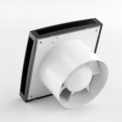 Вытяжной вентилятор Europlast EET125A черный